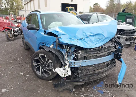 2024 Chevrolet Trax Fwd 2Rs из США, поврежденный, VIN KL77LJE20RC202173